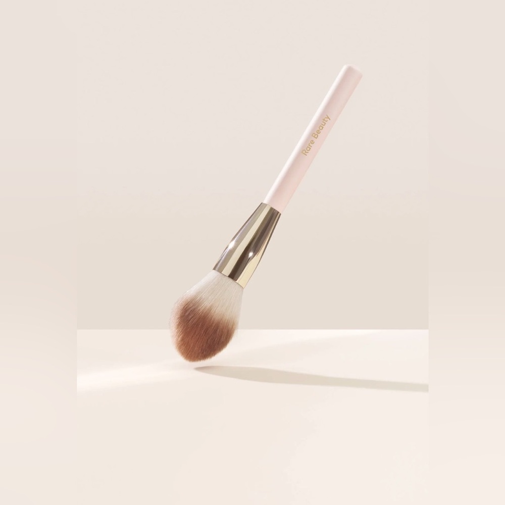 Rare Beauty Powder Brush